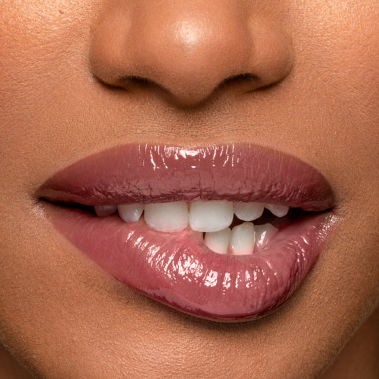 7 BUXOM Lip Glosses That Add Shine and Instant Fullness